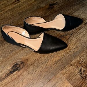 Women’s Black Faux Leather Flats